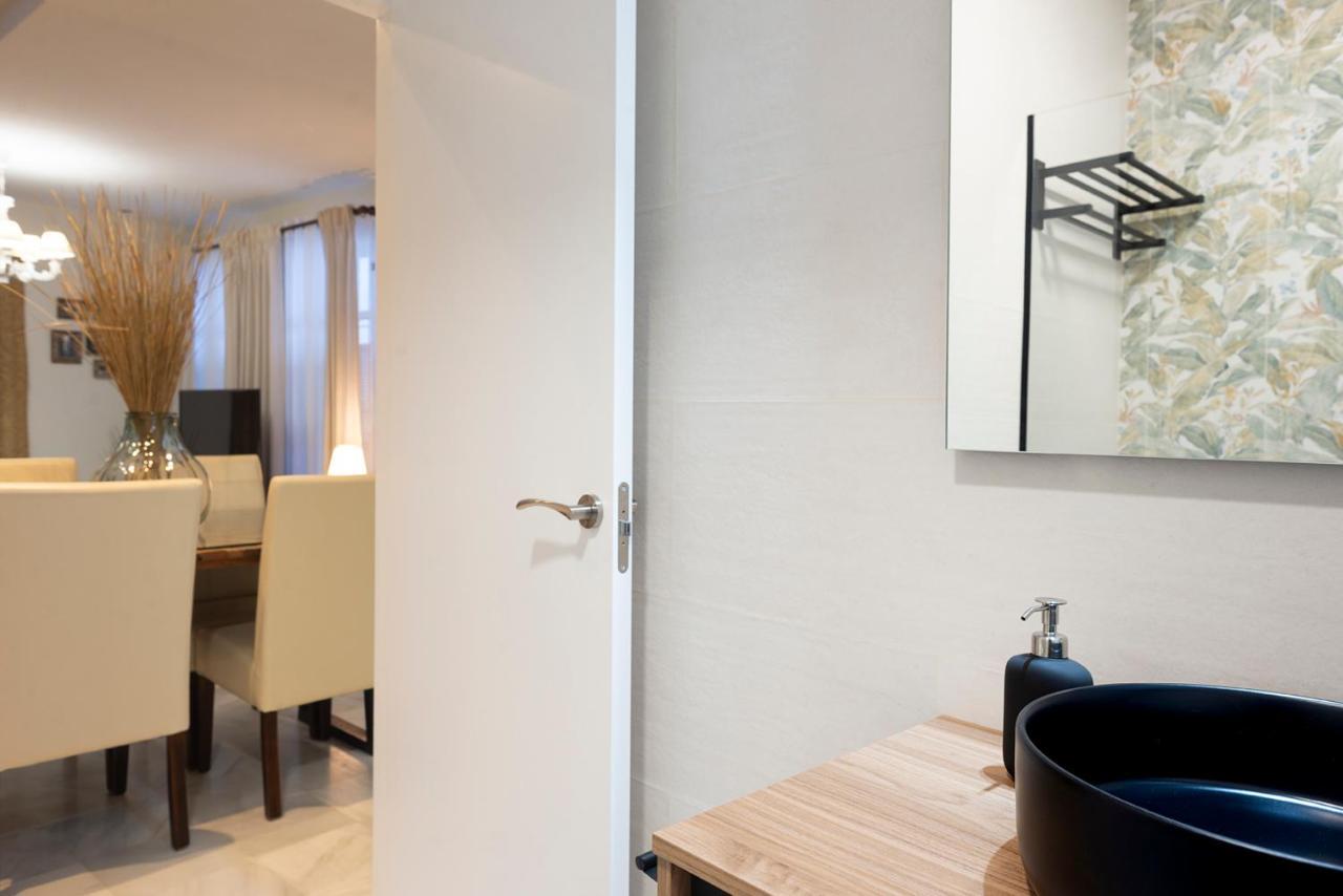Alohamundi Velarde Apartment Seville Exterior photo